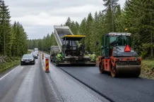 Redaktionell illustration till Asfaltering påverkar väg 26 i Värmland