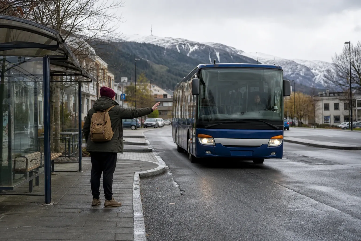 Redaktionell illustration till Buss stannar endast på signal vid Rutebilstasjonen