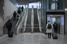 Redaktionell illustration till Rulltrappor ur bruk vid Aviapolis station