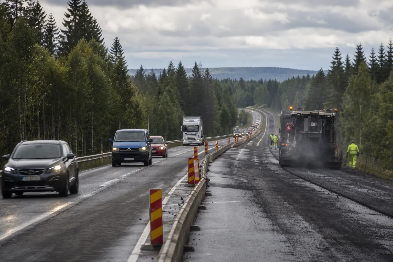 Redaktionell illustration till Vägarbete påverkar E16 i Värmland
